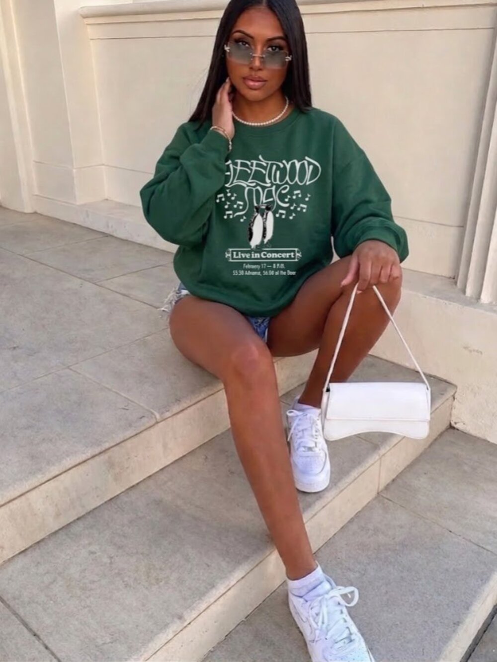 Fleetwood Mac Graphic Sweatshirt, Green Retro Rock Band Concert Crewneck